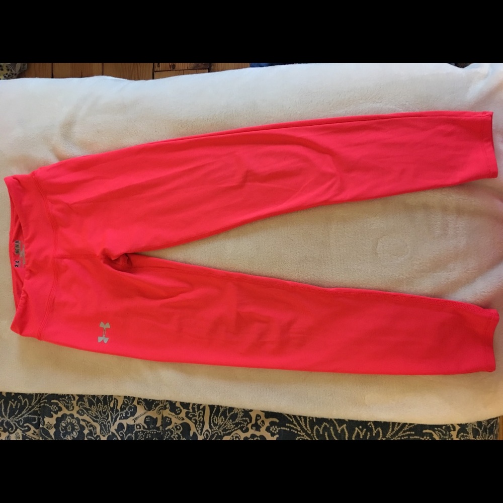 🌟Pink Under Armour Leggings🌟